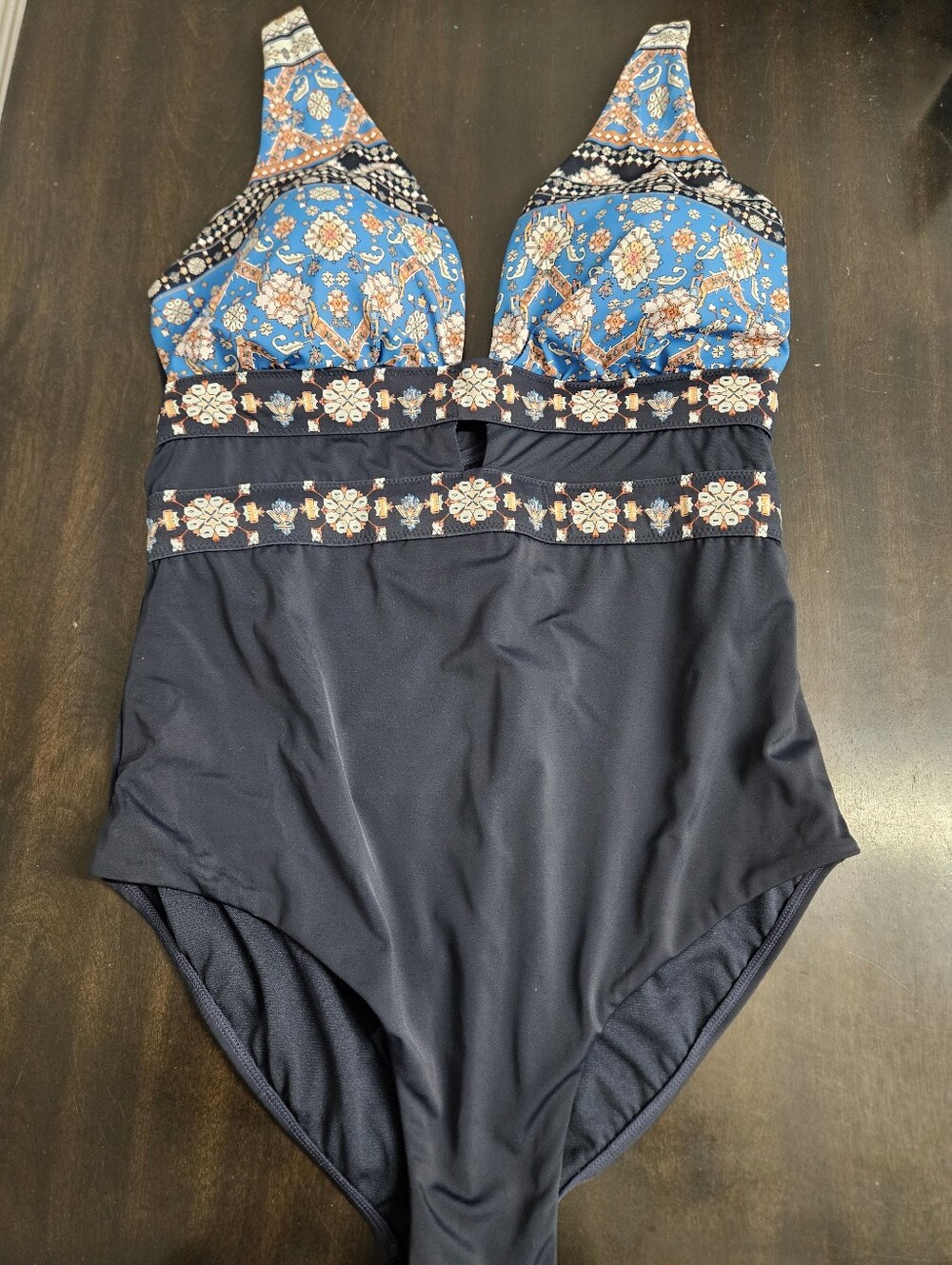NWOT Swimsuits For One Piece Swimsuit Size Size 16 - Picture 5 of 10